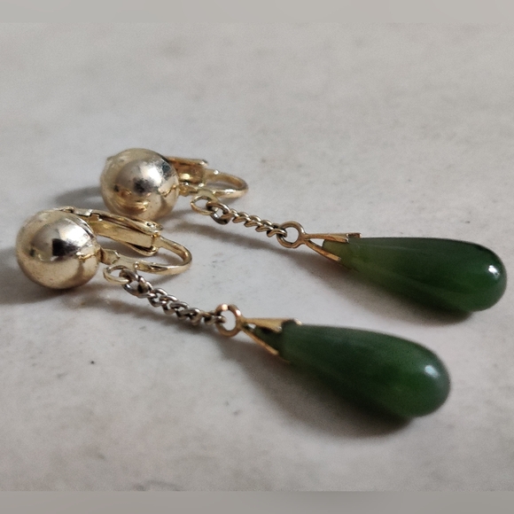 Vintage Genuine Jade Teardrop Earrings - Picture 12 of 14
